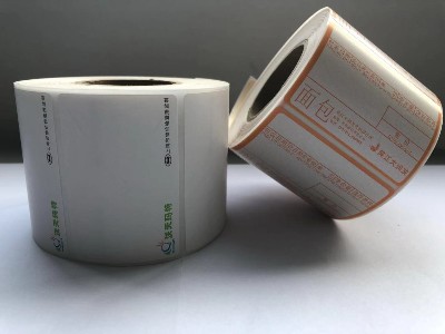 不干胶标签这样使用光油，效果超乎你想象。